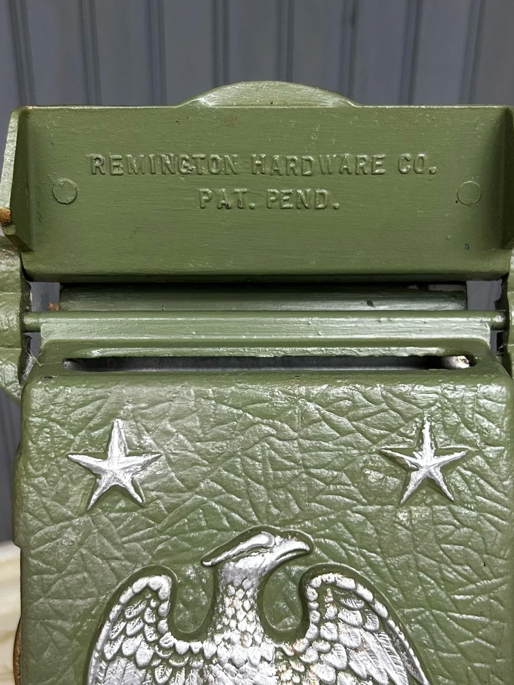 Vintage Remington Hardware Cast Aluminum Eagle Wall Mailbox Olive Green
